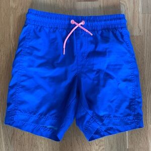 Old Navy swim trunks. Size M 8.